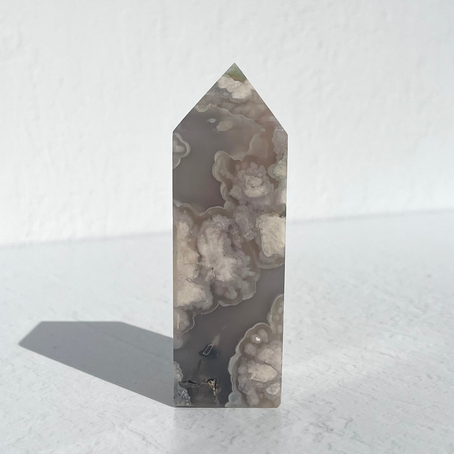 Black Flower Agate Tower / 372g