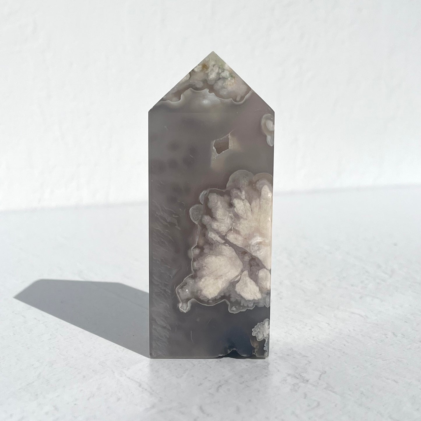 Black Flower Agate Tower / 372g