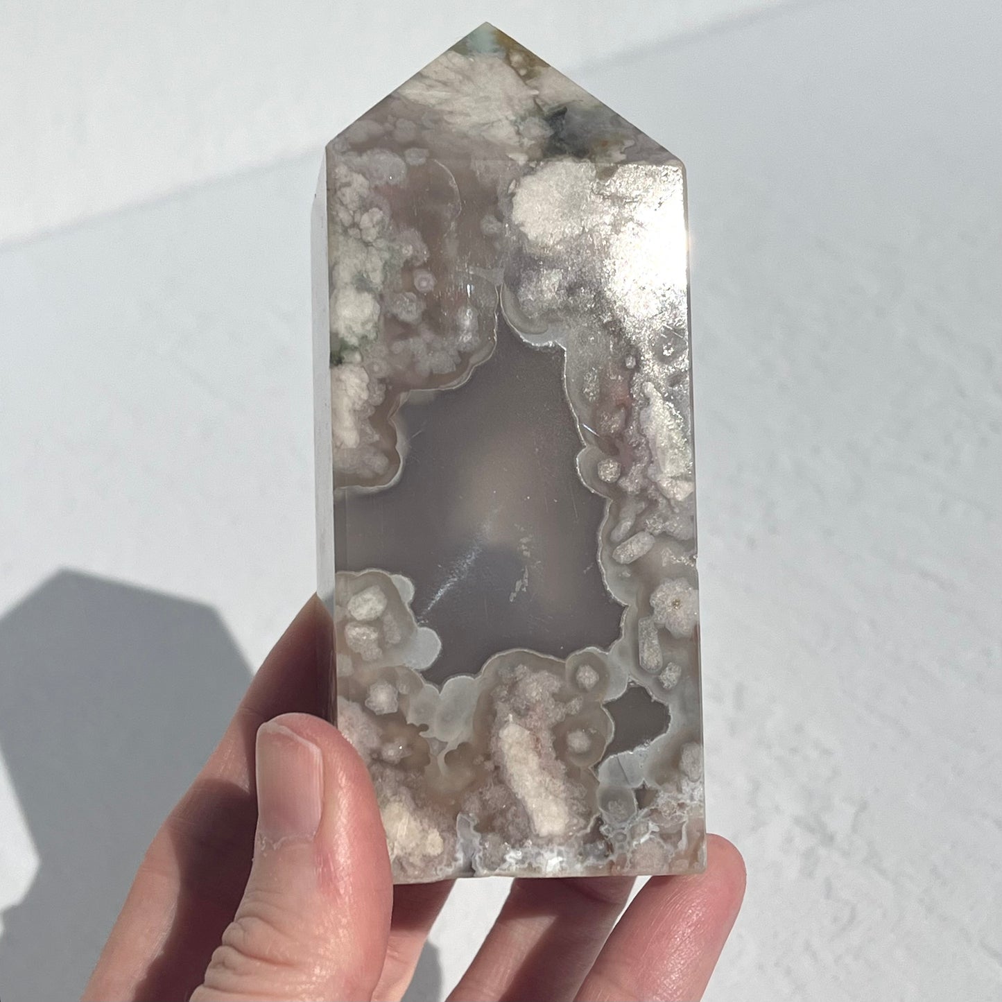 Black Flower Agate Tower / 372g