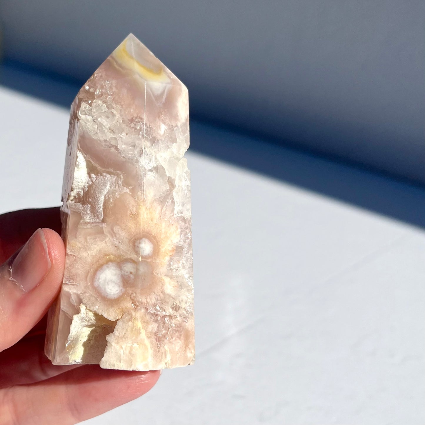 Pink (Sakura) Flower Agate Hexagon Point / 144g