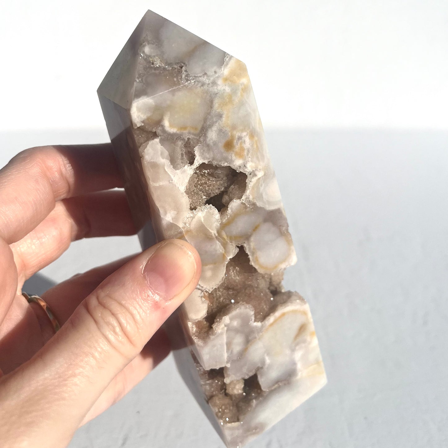 Agate Point with bubble druzys / 439g