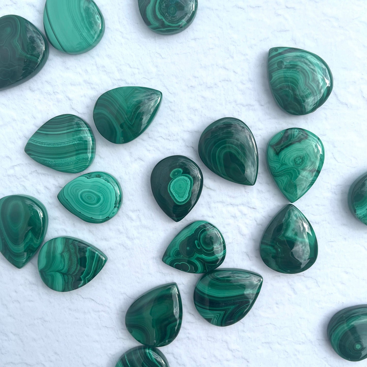 Malachite Teardrop Pendant Carvings
