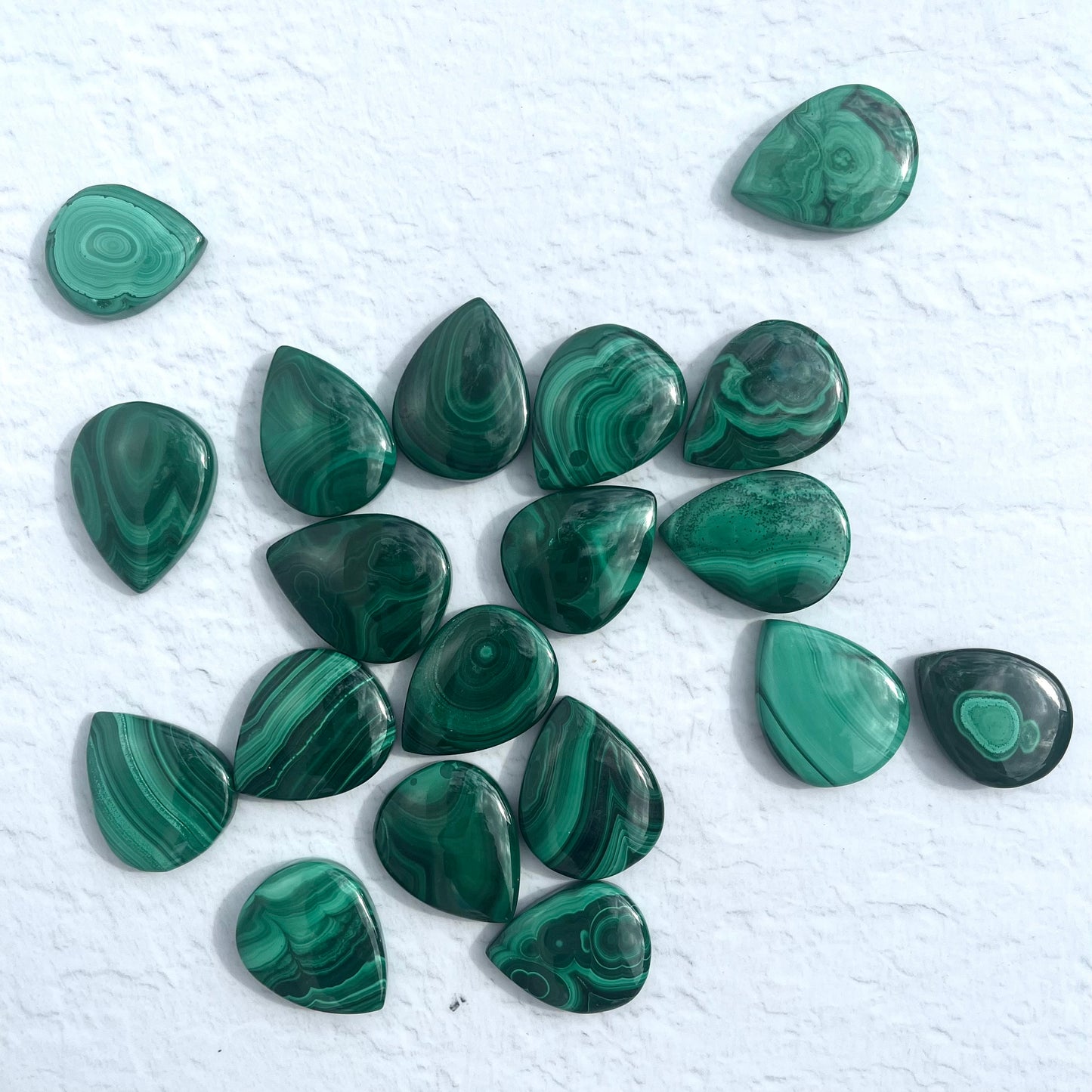 Malachite Teardrop Pendant Carvings