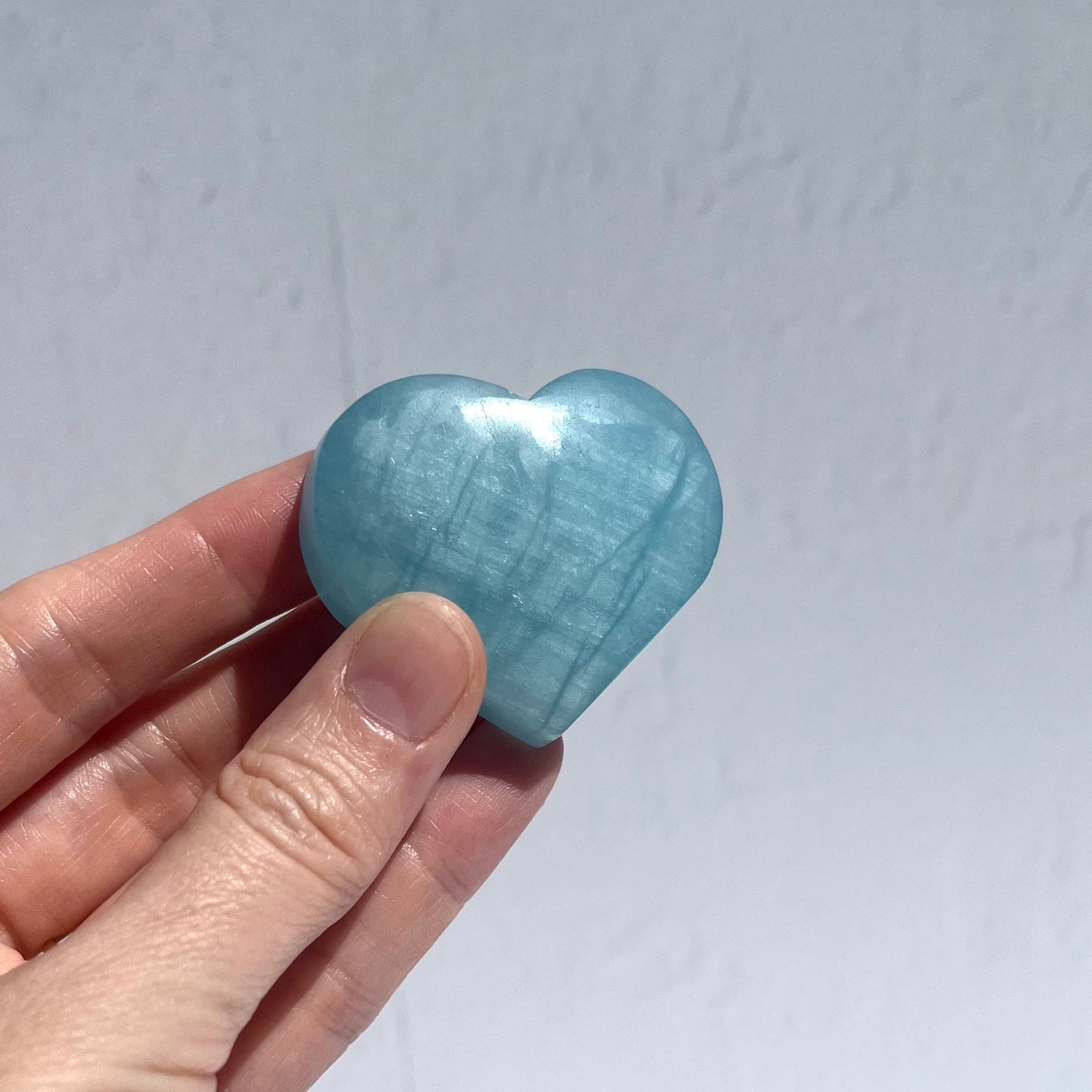 Aquamarine Heart Carving #11 / 59g