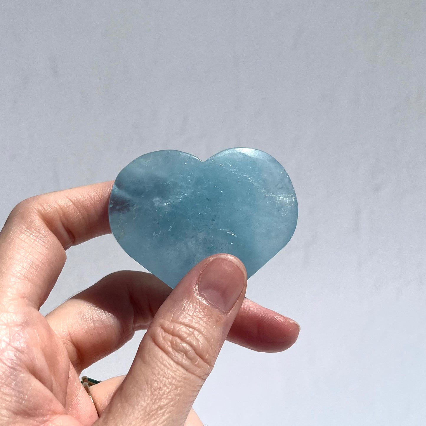 Aquamarine Heart Carving #7 / 50g
