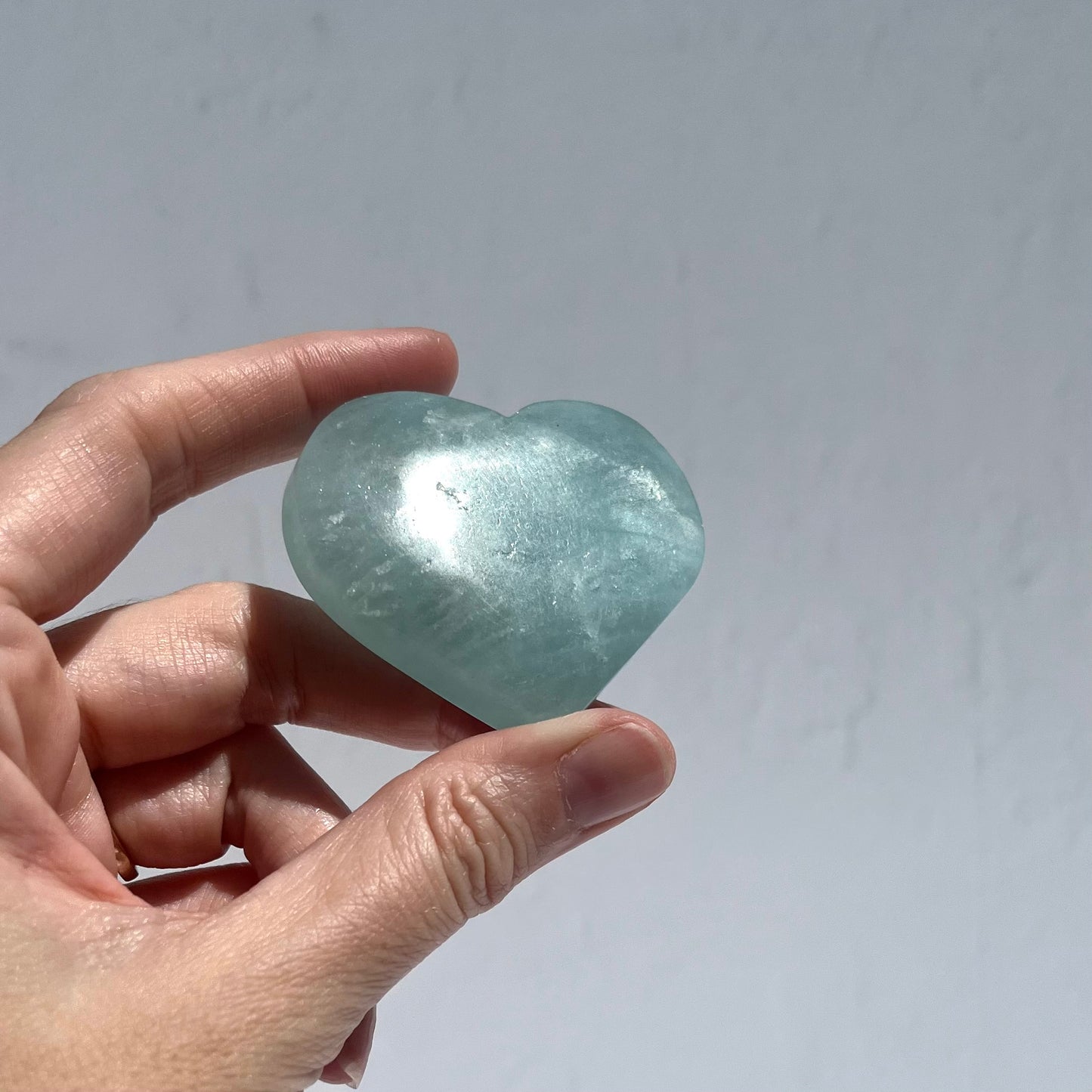 Aquamarine Heart Carving #10 / 63g