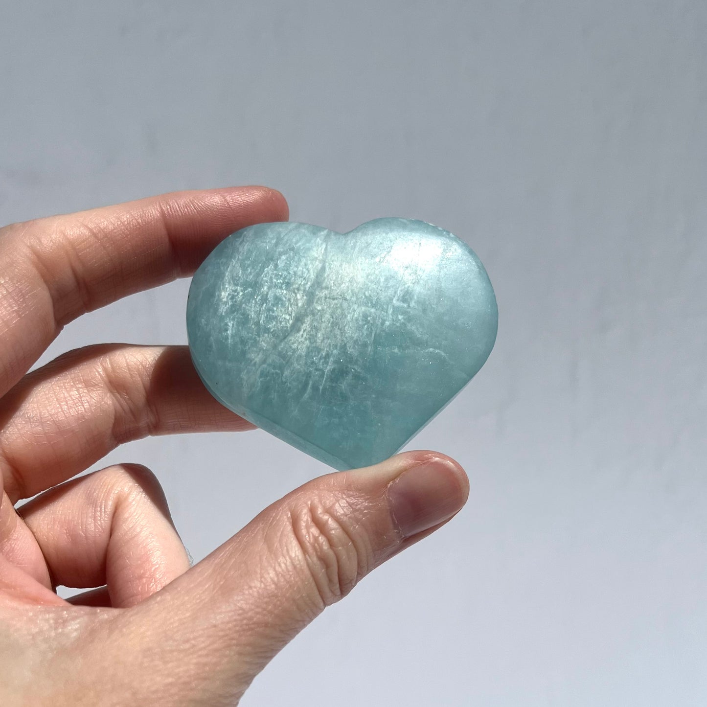 Aquamarine Heart Carving #13 / 61g