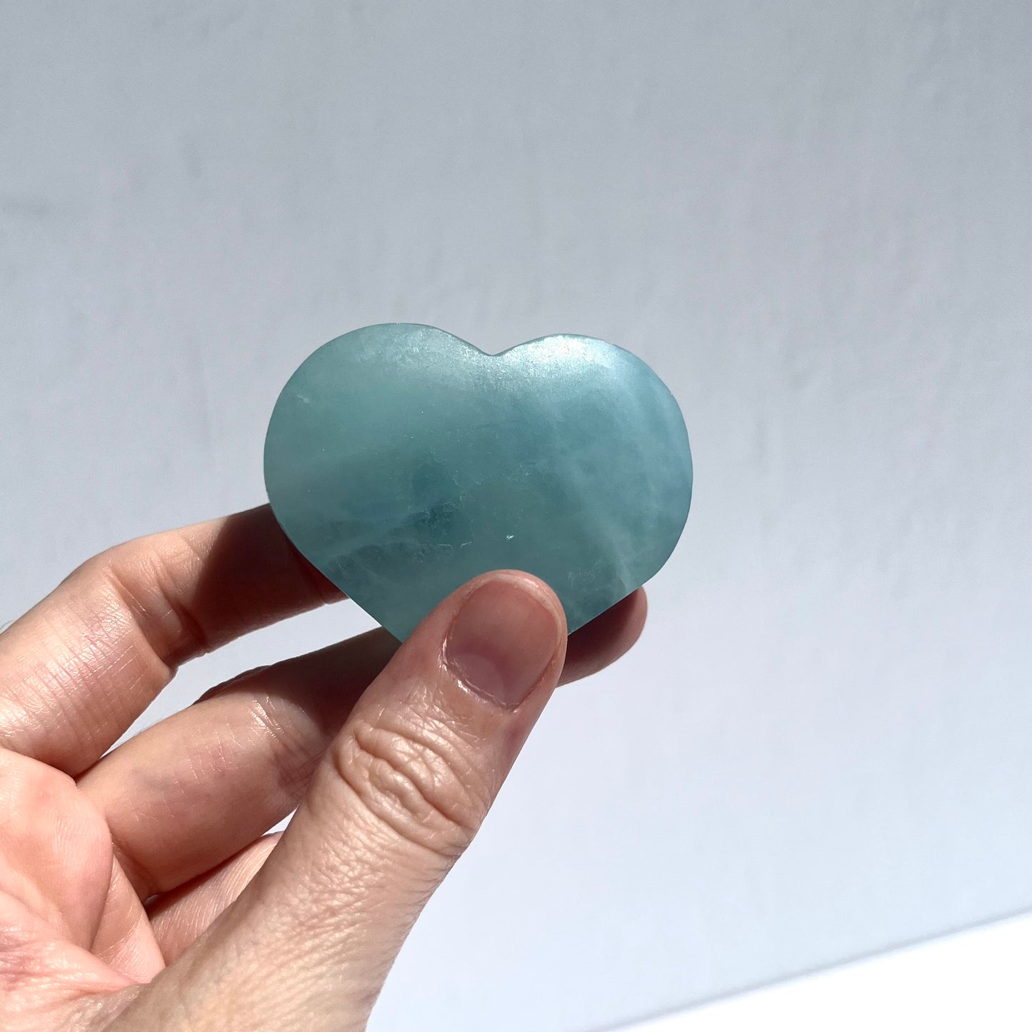 Aquamarine Heart Carving #13 / 61g
