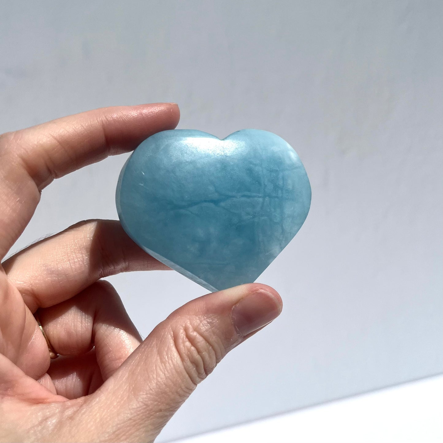 Aquamarine Heart Carving #12 / 77g