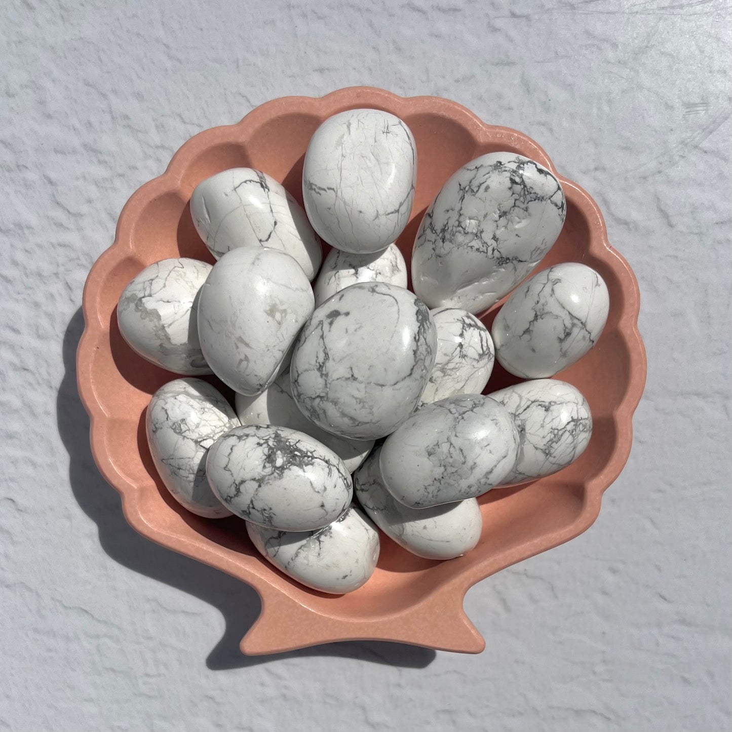 Howlite Tumble