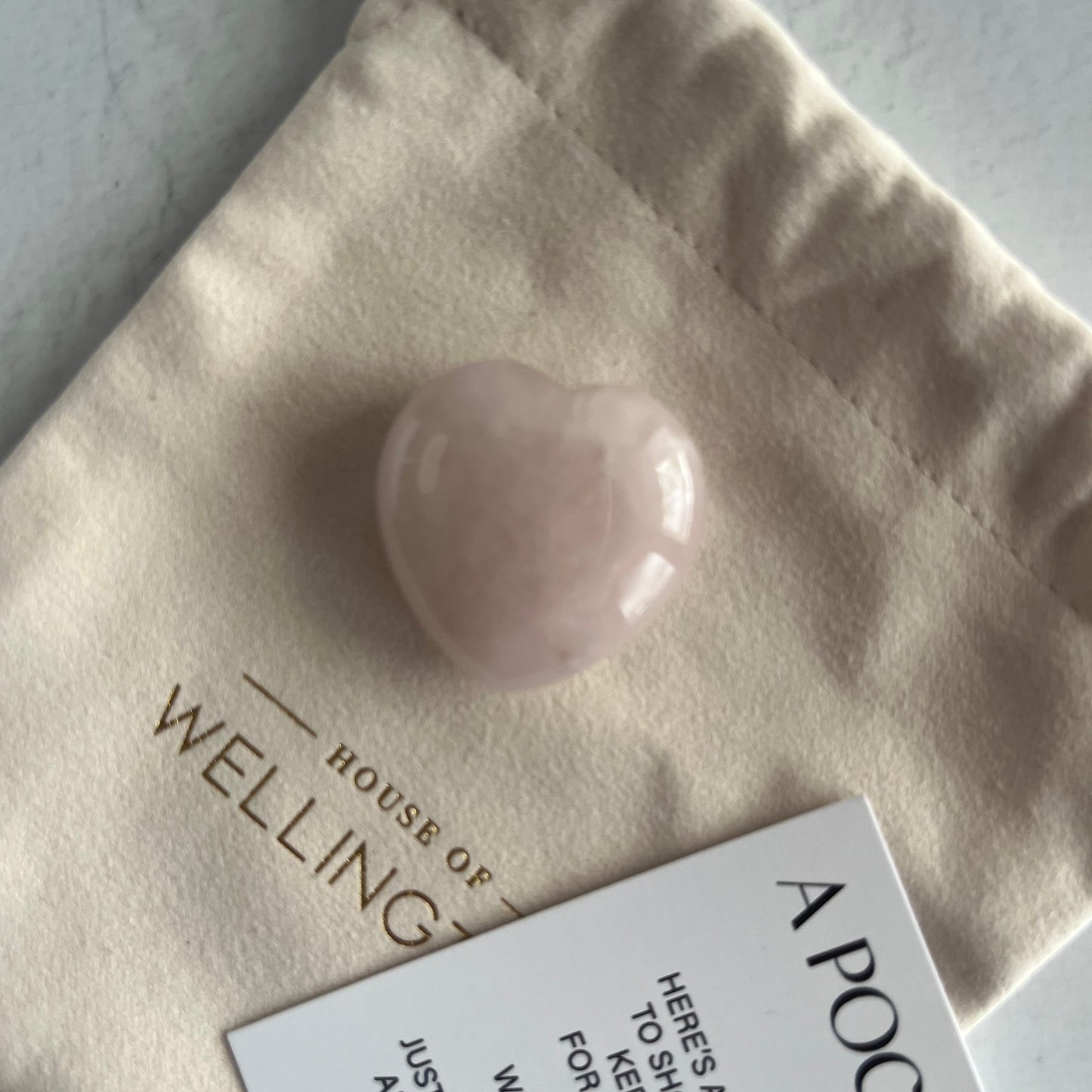 Pocket Hug - Rose Quartz