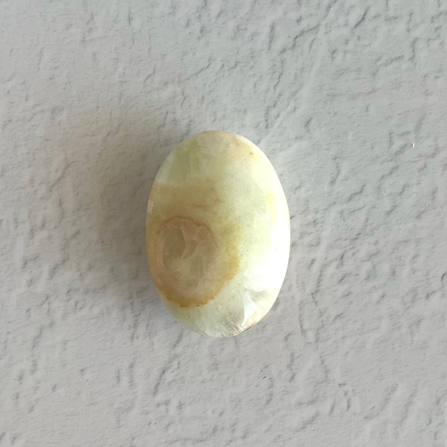 Caribbean Calcite Palm Stone #7 / 56g
