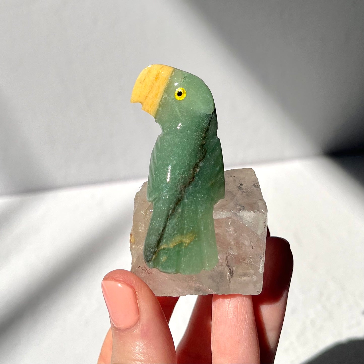 Crystal Parrot Carving / #17