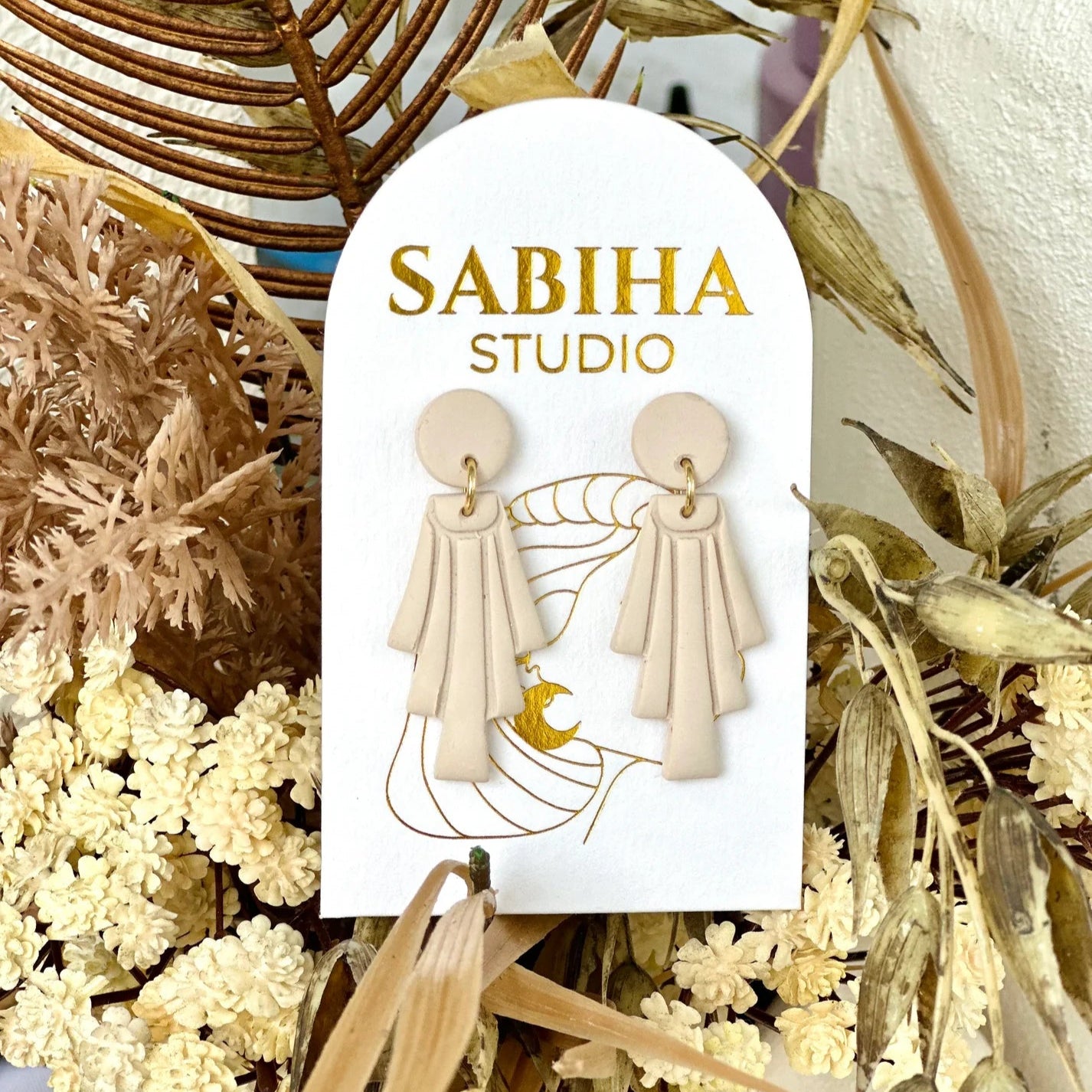 Yzma earrings - Ecru