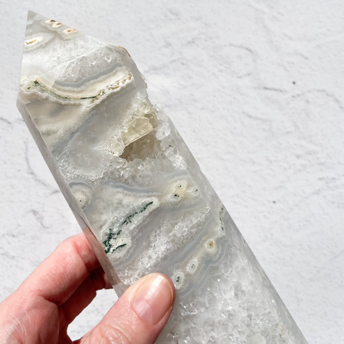 White Moss Agate Tower / 996g
