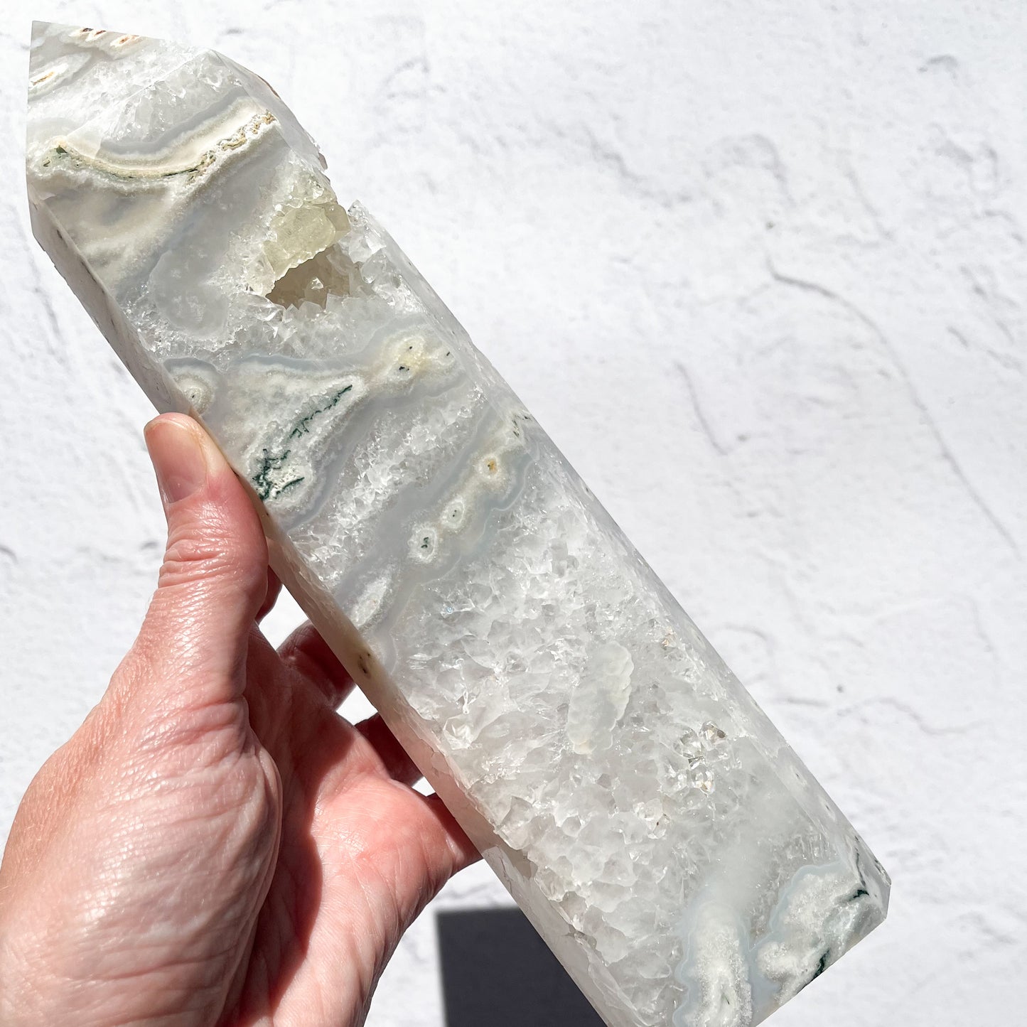 White Moss Agate Tower / 996g