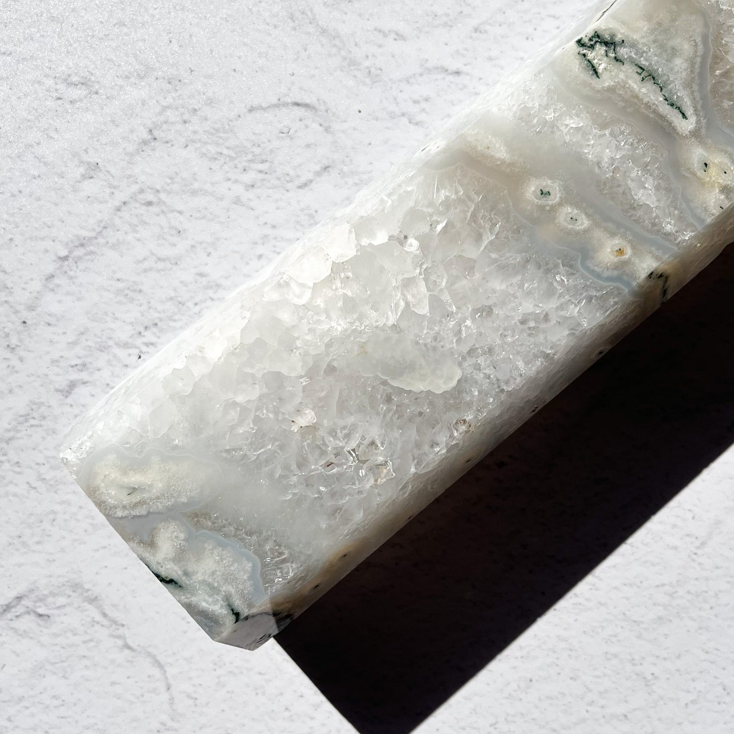 White Moss Agate Tower / 996g