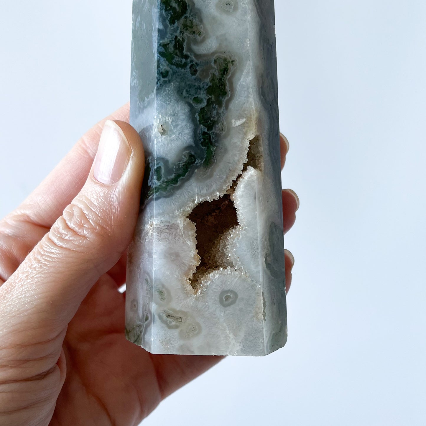 Moss Agate Point with Druzy / 233g