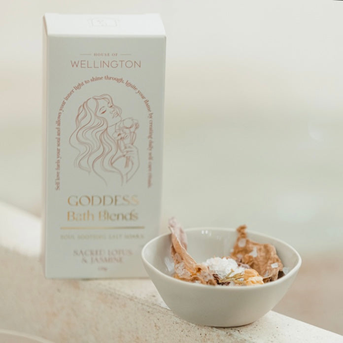 Sacred Lotus & Jasmine Goddess Bath Blend