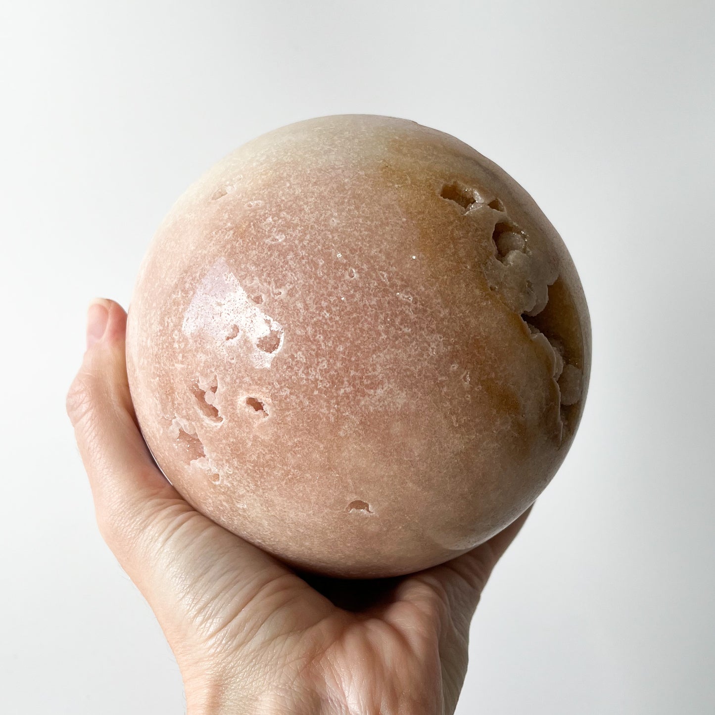 Pink Amethyst Sphere (gallery piece) / 2.150kg