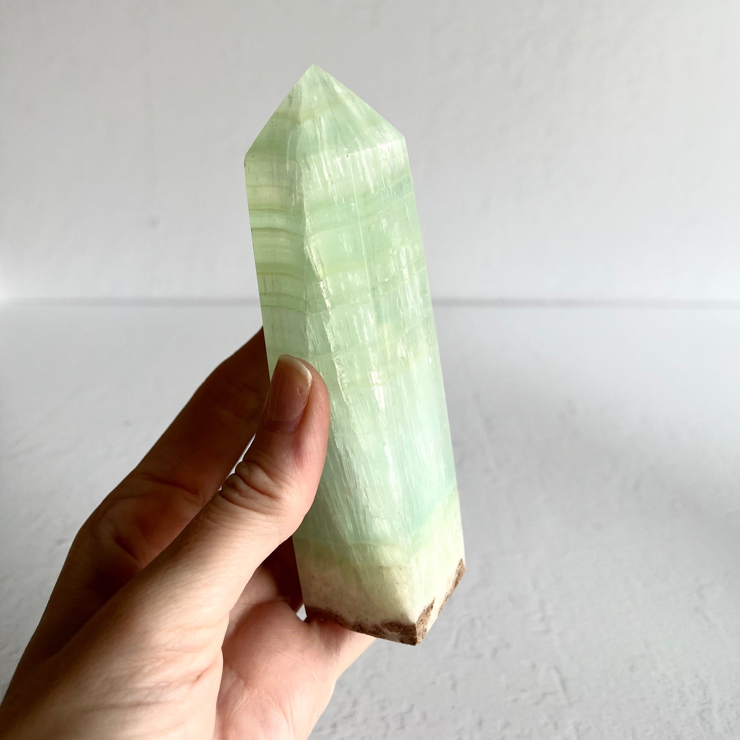 Pistachio Calcite Point / 305g