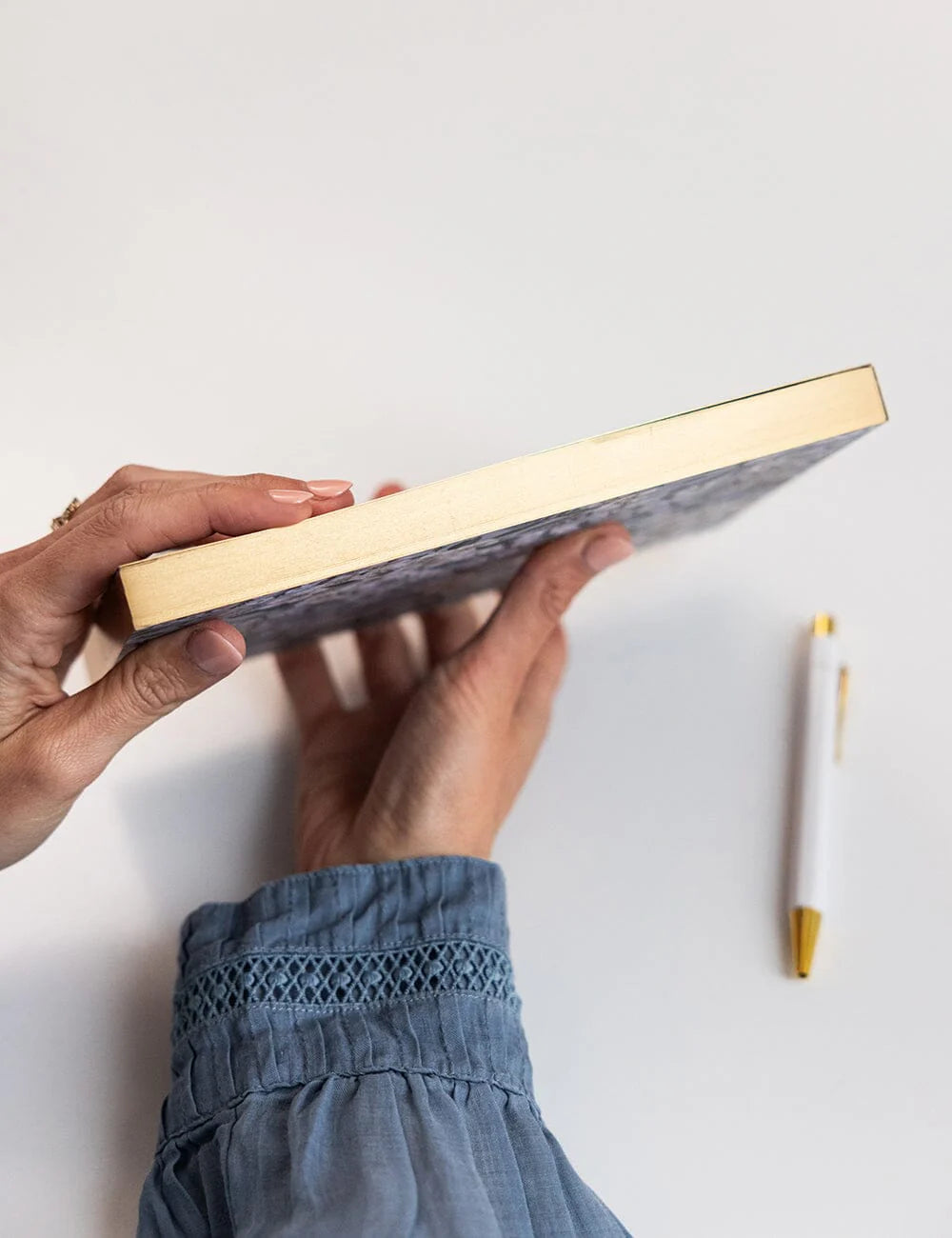 Ivory Garden Notepad Desktop Jotter