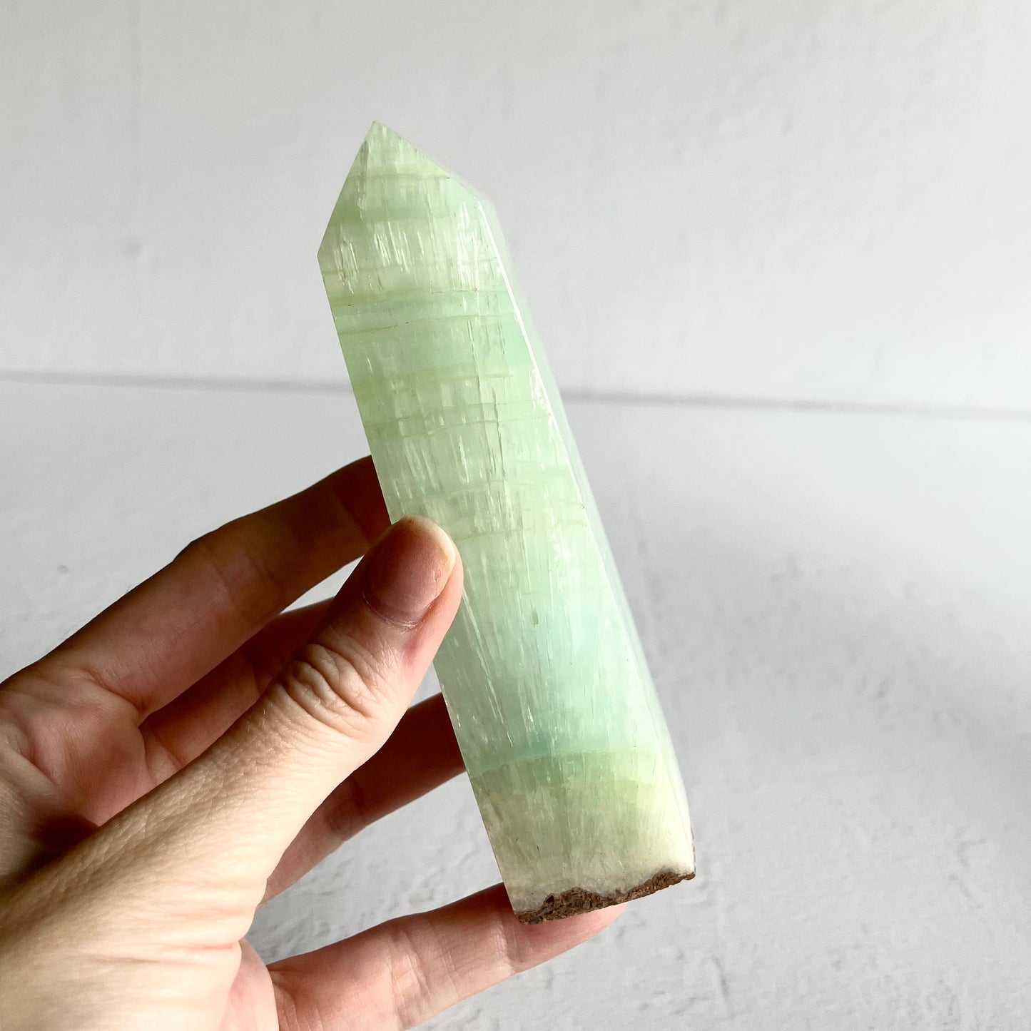 Pistachio Calcite Point / 305g