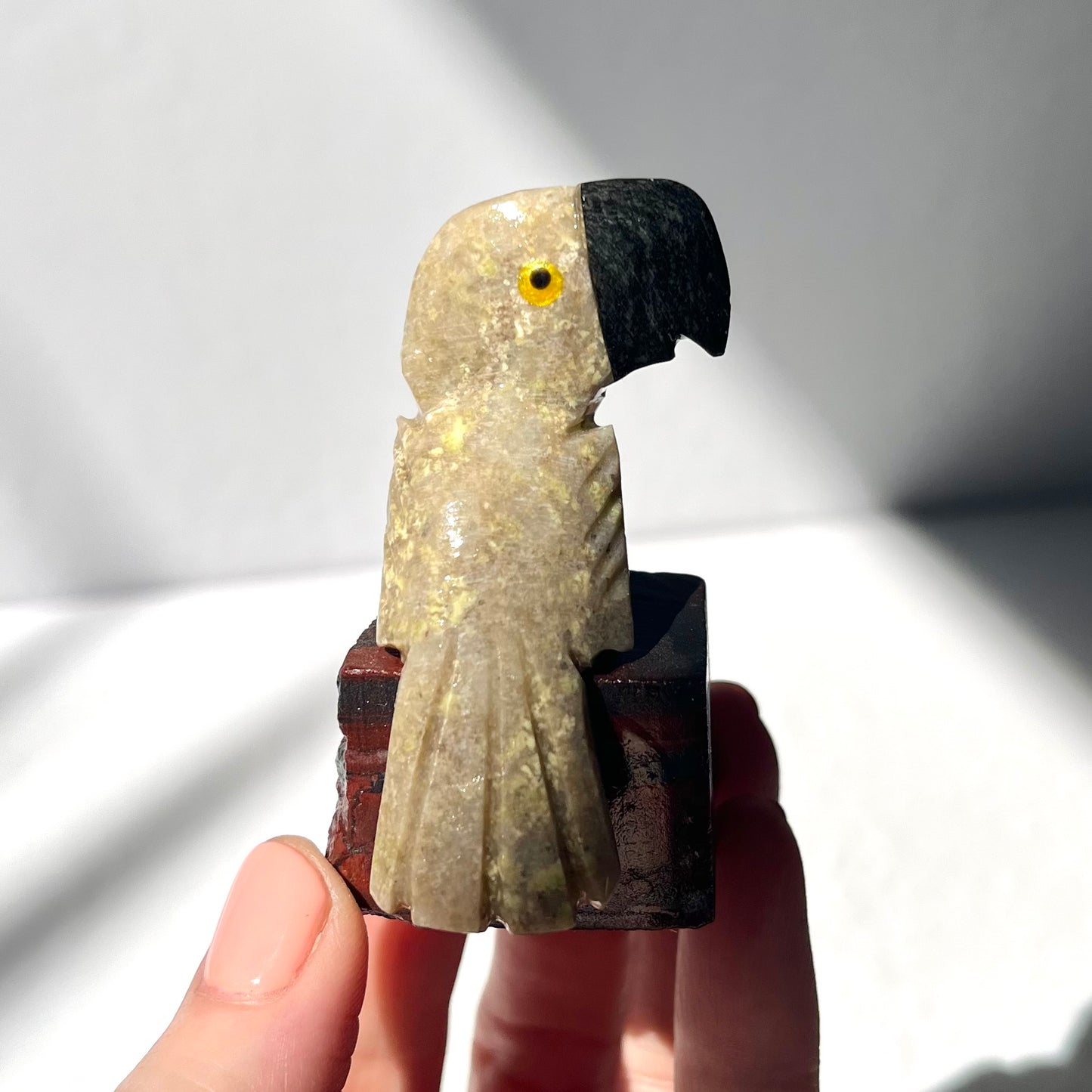 Crystal Parrot Carving / #16