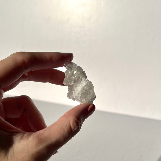 Apophyllite Baby #4 / 19g