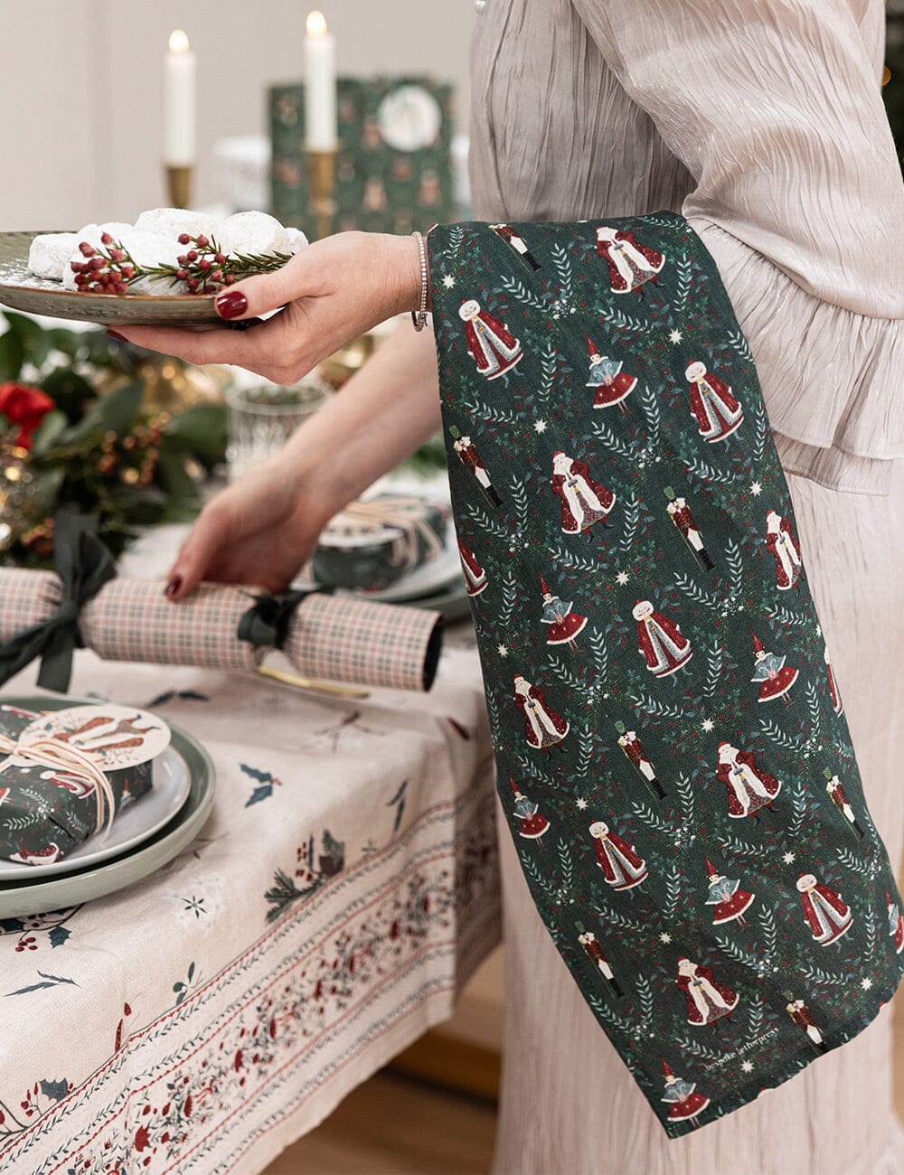 Mr & Mrs Claus 100% Linen Tea Towel