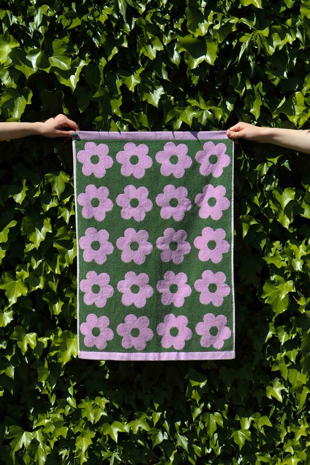 Flowerbed Hand Towel
