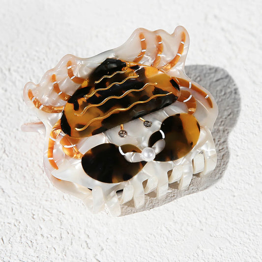 Tortoise Crab Hair Claw