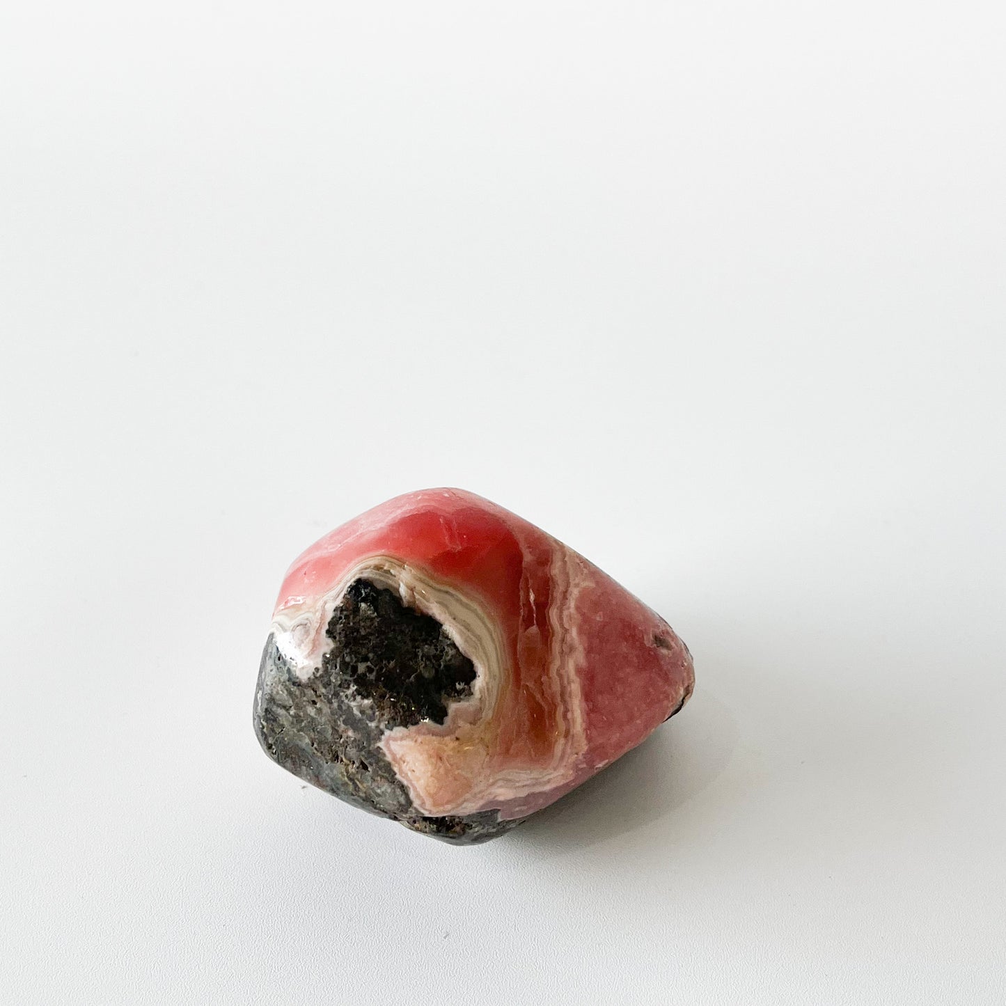Rhodochrosite Freeform (AAA grade) / 179g