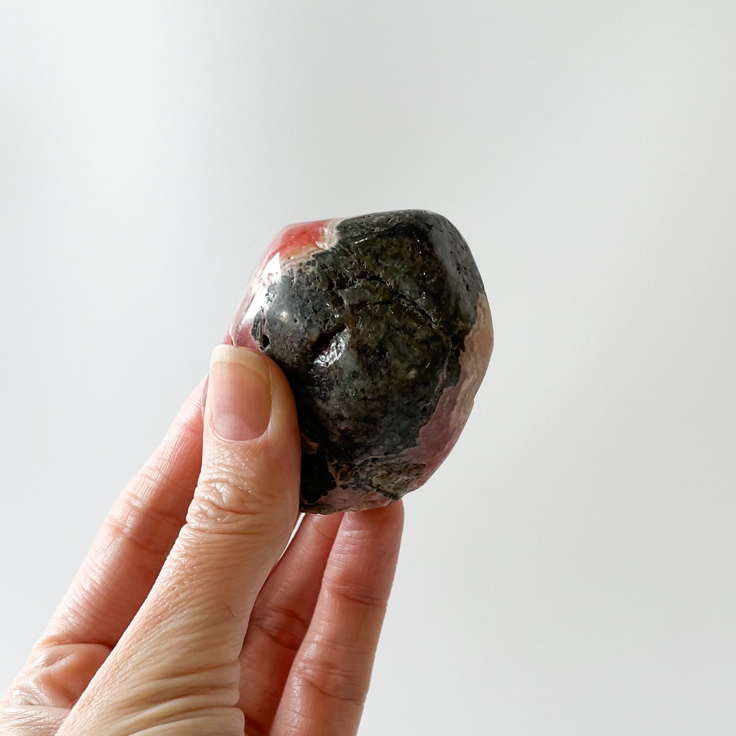 Rhodochrosite Freeform (AAA grade) / 179g