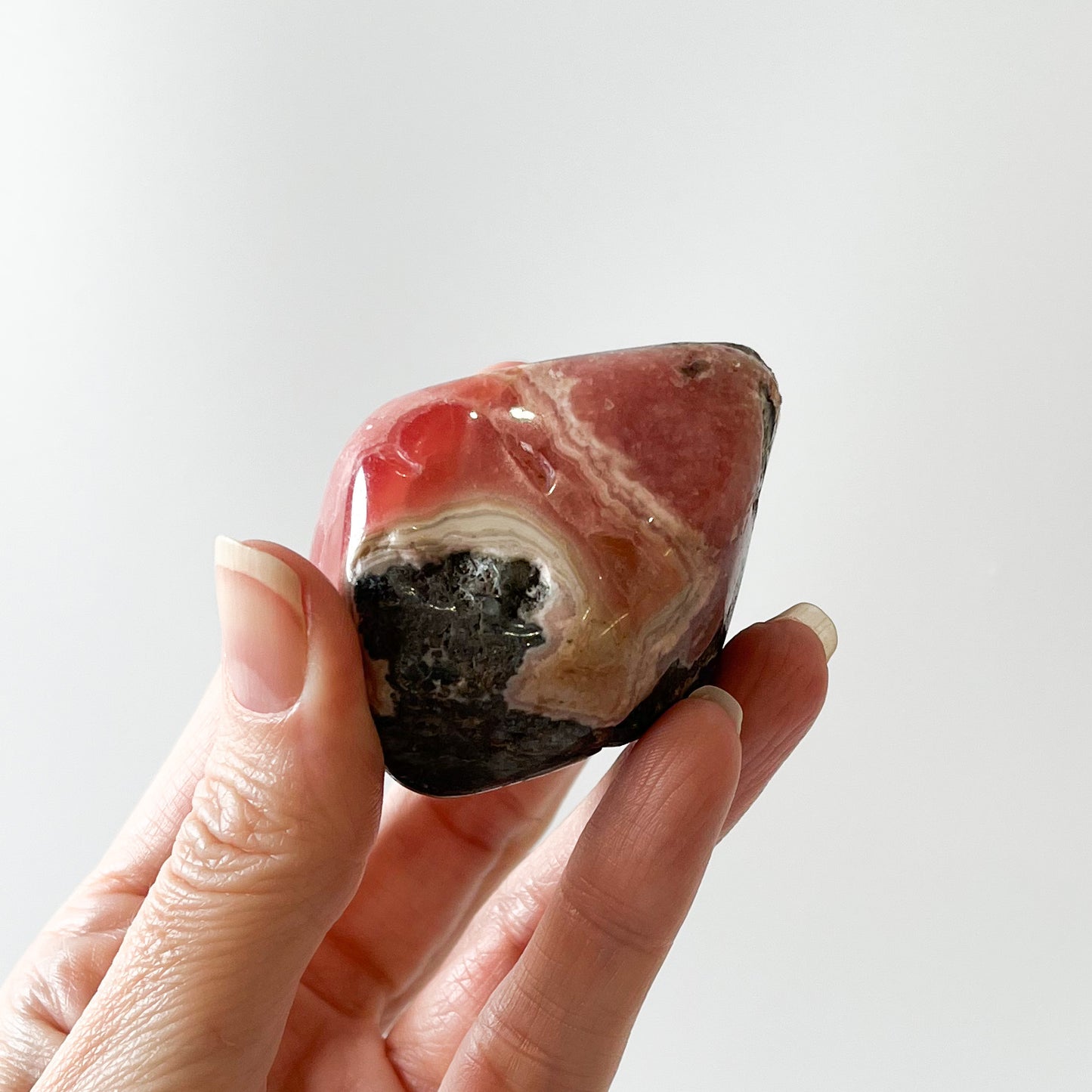 Rhodochrosite Freeform (AAA grade) / 179g