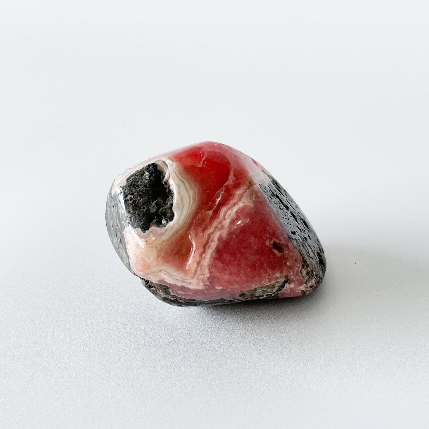 Rhodochrosite Freeform (AAA grade) / 179g