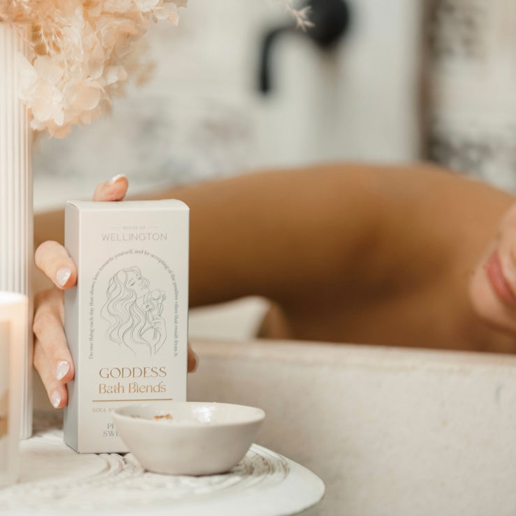 Peppermint & Sweet Orange Goddess Bath Blend