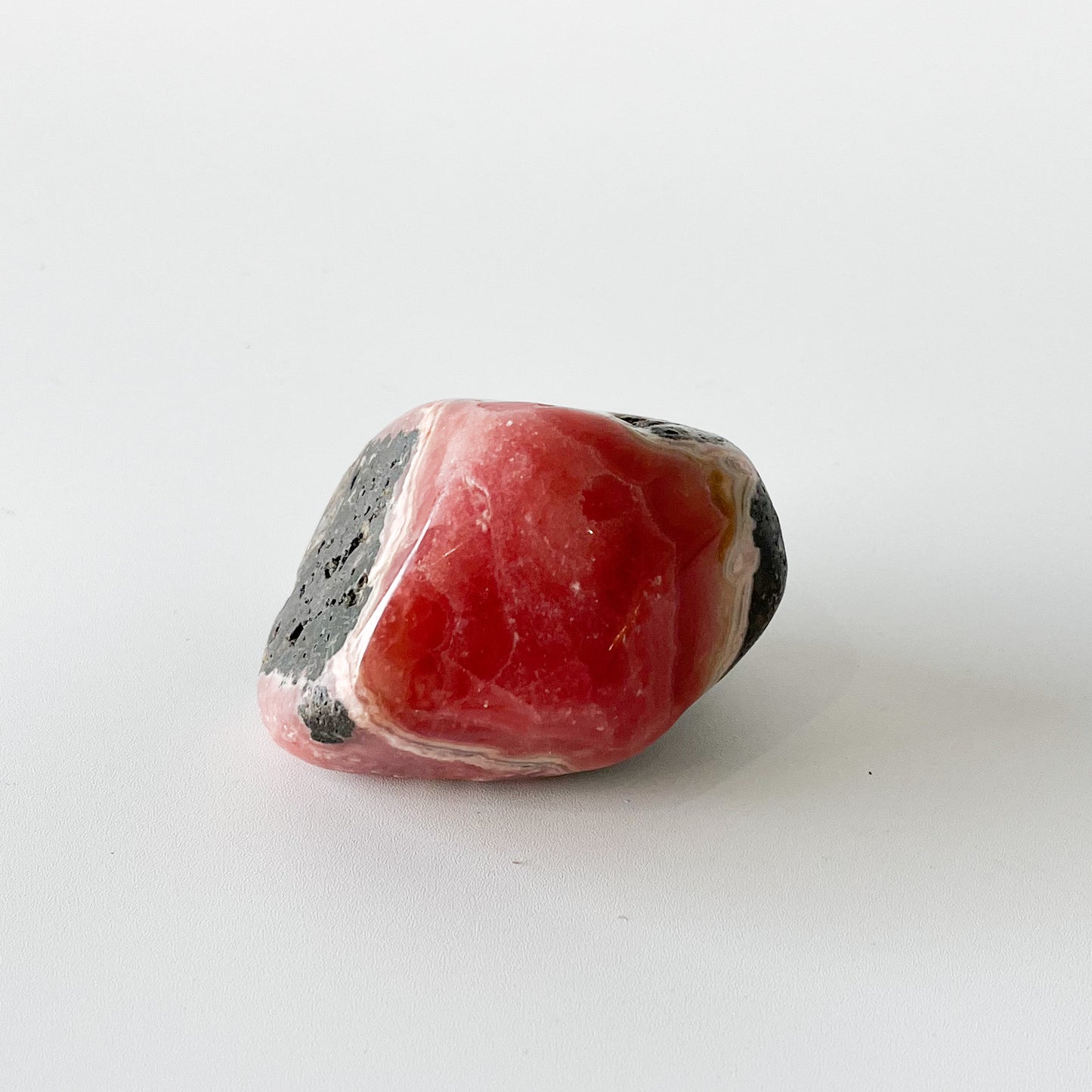 Rhodochrosite Freeform (AAA grade) / 179g