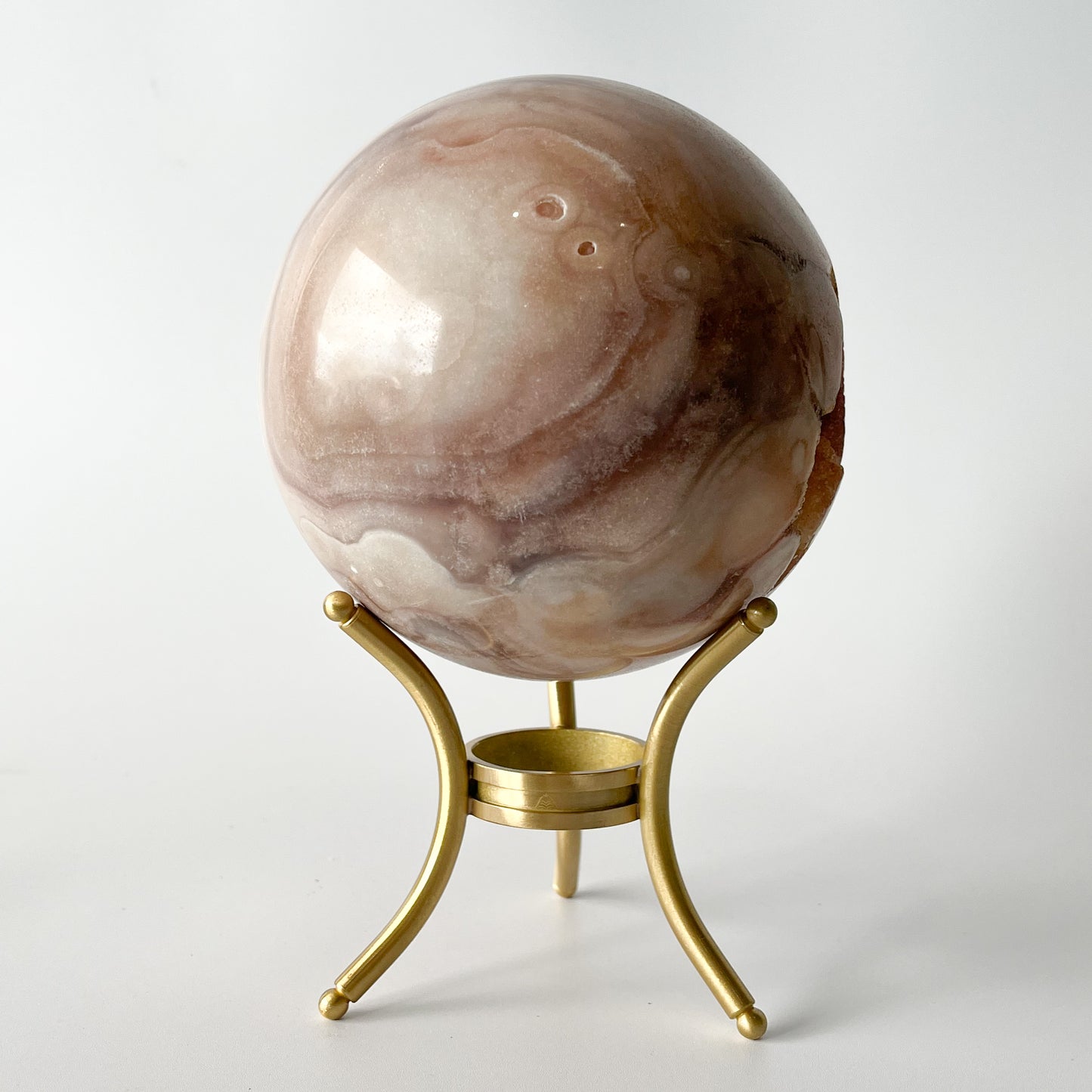 Pink Amethyst Sphere (gallery piece) / 2.090kg