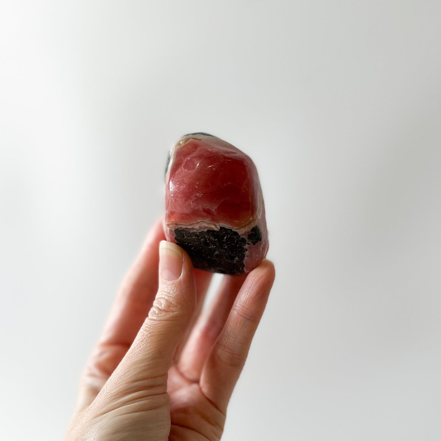 Rhodochrosite Freeform (AAA grade) / 179g