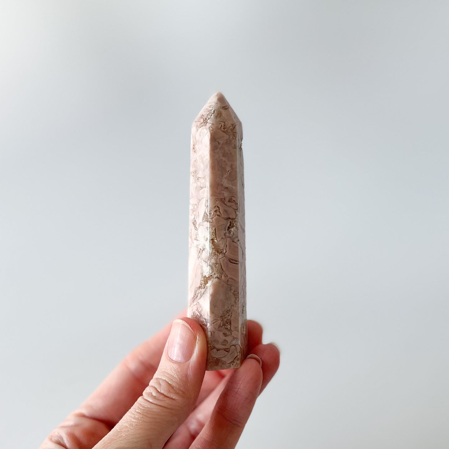 Pink Agate Point with Quartz druzys & inclusions / 76g