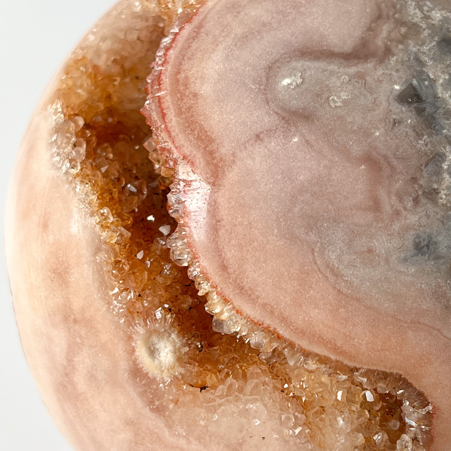 Pink Amethyst Sphere (gallery piece) / 2.090kg