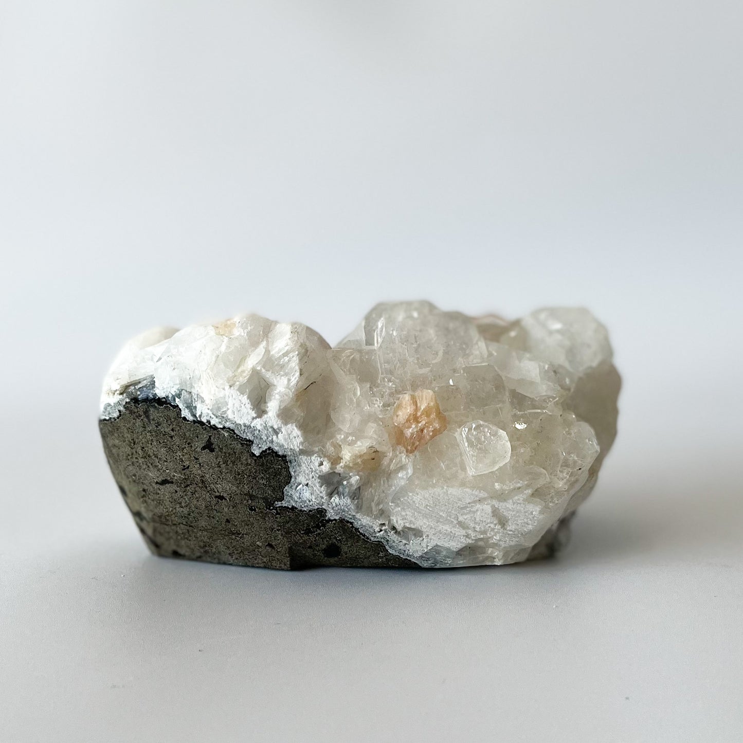 Apophyllite Cluster with stillbite inclusions / 692g